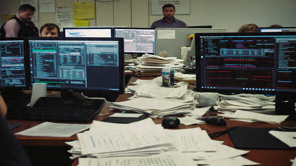 📉 Organized Stupidity in the Age of AI